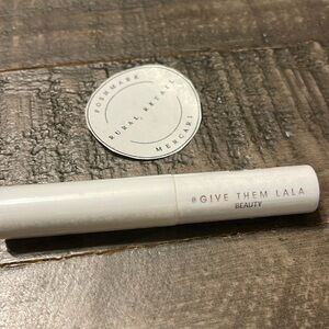 Give Them Lala Clear Brow Gel